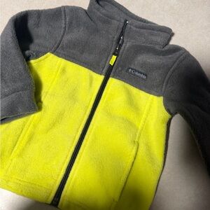 Columbia Two-Tone Gray and Yellow Fleece Jacket